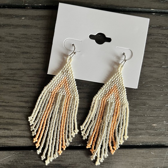 Jewelry - Beautiful beaded earrings